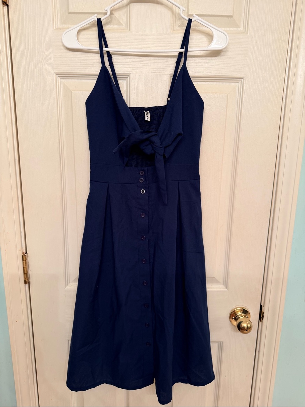 Sleeveless Navy Tie-Front Midi Dress with Button-Down
